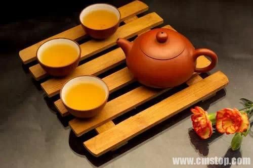 紫砂壶泡茶,愈久弥新